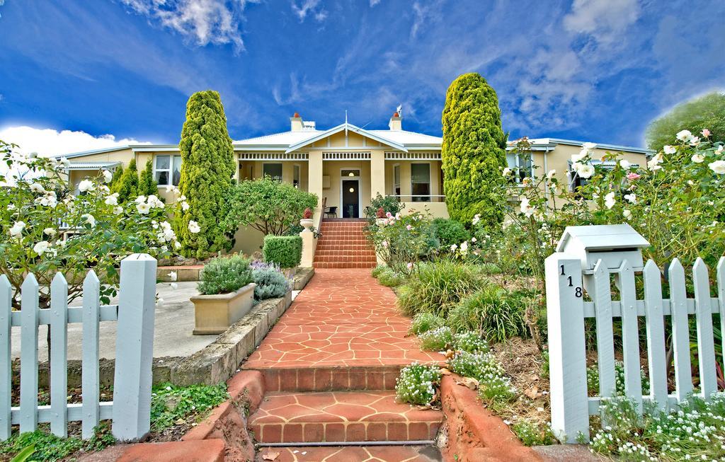 Dunmoylen House Bed and Breakfast Όλμπανι Εξωτερικό φωτογραφία