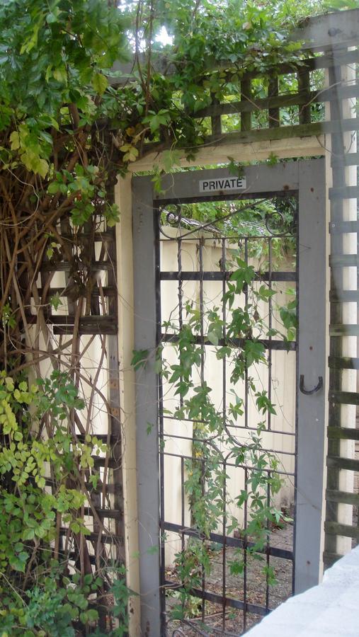 Dunmoylen House Bed and Breakfast Όλμπανι Εξωτερικό φωτογραφία