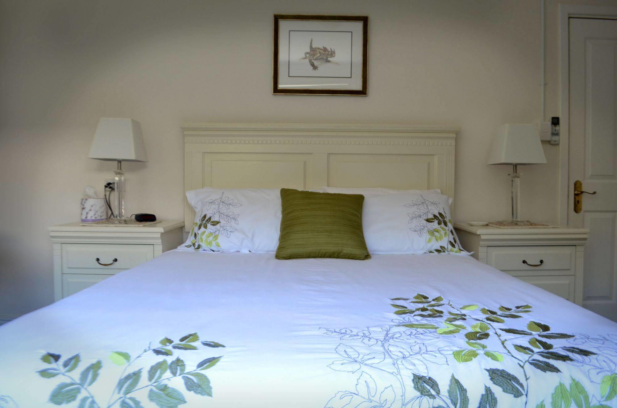 Dunmoylen House Bed and Breakfast Όλμπανι Εξωτερικό φωτογραφία